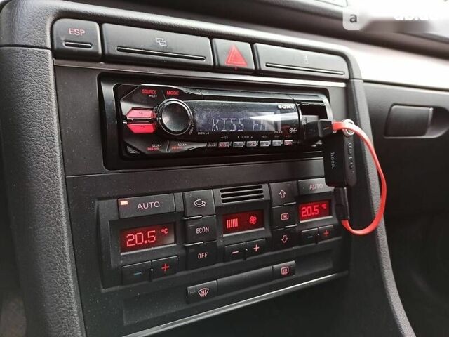 Ауди А4, объемом двигателя 1.8 л и пробегом 167 тыс. км за 7550 $, фото 18 на Automoto.ua