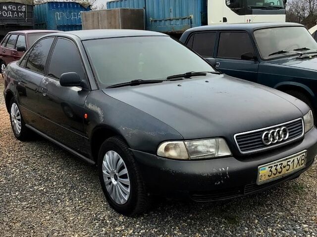 Ауди А4, объемом двигателя 1.9 л и пробегом 330 тыс. км за 2100 $, фото 1 на Automoto.ua