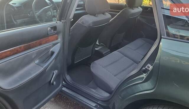 Ауди А4, объемом двигателя 1.9 л и пробегом 370 тыс. км за 4500 $, фото 4 на Automoto.ua