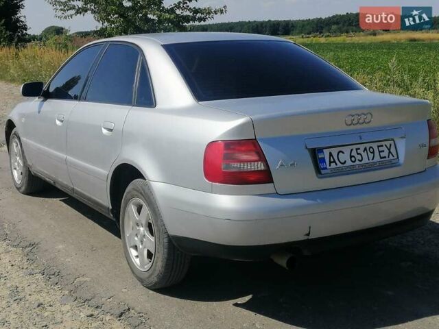 Ауді А4, об'ємом двигуна 1.8 л та пробігом 239 тис. км за 4300 $, фото 5 на Automoto.ua