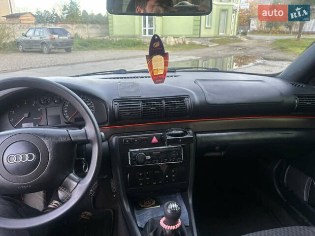 Ауді А4, об'ємом двигуна 1.8 л та пробігом 400 тис. км за 2600 $, фото 8 на Automoto.ua
