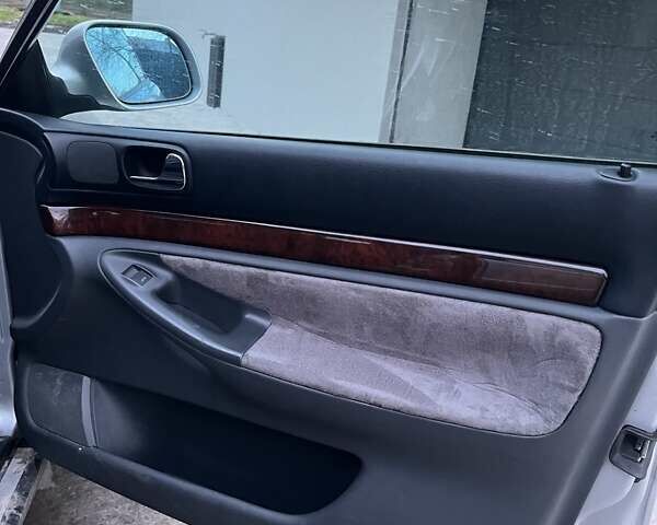 Ауди А4, объемом двигателя 1.9 л и пробегом 430 тыс. км за 4600 $, фото 7 на Automoto.ua