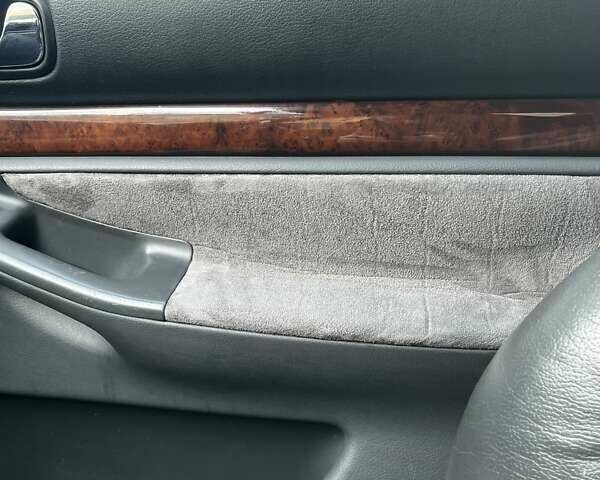 Ауди А4, объемом двигателя 1.9 л и пробегом 430 тыс. км за 4600 $, фото 11 на Automoto.ua