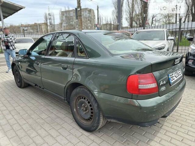 Ауди А4, объемом двигателя 1.9 л и пробегом 351 тыс. км за 4800 $, фото 6 на Automoto.ua