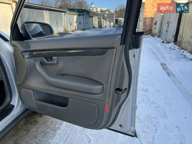 Ауді А4, об'ємом двигуна 2 л та пробігом 300 тис. км за 3850 $, фото 7 на Automoto.ua
