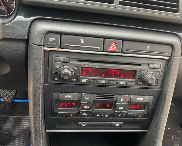 Ауді А4, об'ємом двигуна 1.6 л та пробігом 230 тис. км за 4600 $, фото 21 на Automoto.ua