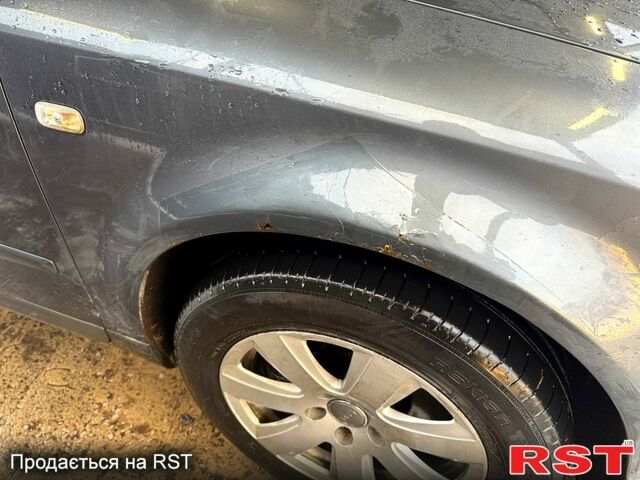 Ауди А4, объемом двигателя 2.5 л и пробегом 0 тыс. км за 5000 $, фото 5 на Automoto.ua