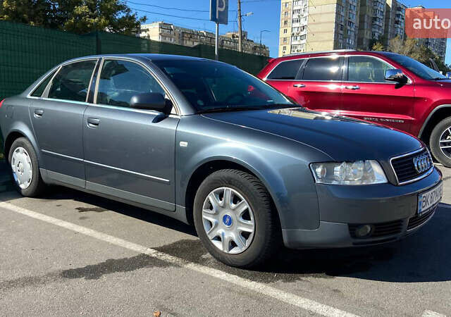 Ауді А4, об'ємом двигуна 1.6 л та пробігом 289 тис. км за 5400 $, фото 1 на Automoto.ua