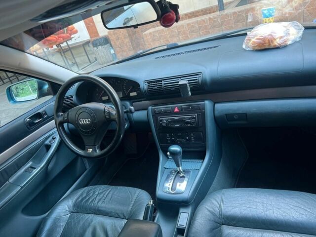 Ауди А4 2002 в Славянске на Automoto.ua Ауди А4, объемом двигателя 2.4 л и пробегом 237 тыс. км за 2732 $, фото 10 на Automoto.ua
