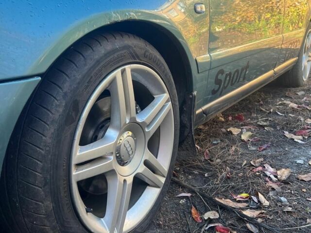 Ауди А4 2002 в Славянске на Automoto.ua Ауди А4, объемом двигателя 2.4 л и пробегом 237 тыс. км за 2732 $, фото 3 на Automoto.ua