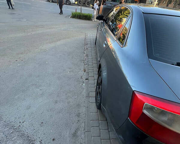 Ауди А4, объемом двигателя 2.5 л и пробегом 307 тыс. км за 5100 $, фото 7 на Automoto.ua