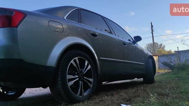 Ауди А4, объемом двигателя 0 л и пробегом 350 тыс. км за 5000 $, фото 4 на Automoto.ua