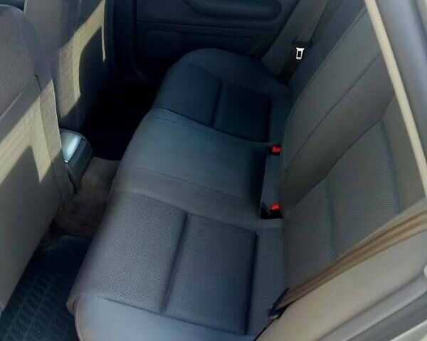 Ауді А4, об'ємом двигуна 1.8 л та пробігом 430 тис. км за 6200 $, фото 1 на Automoto.ua