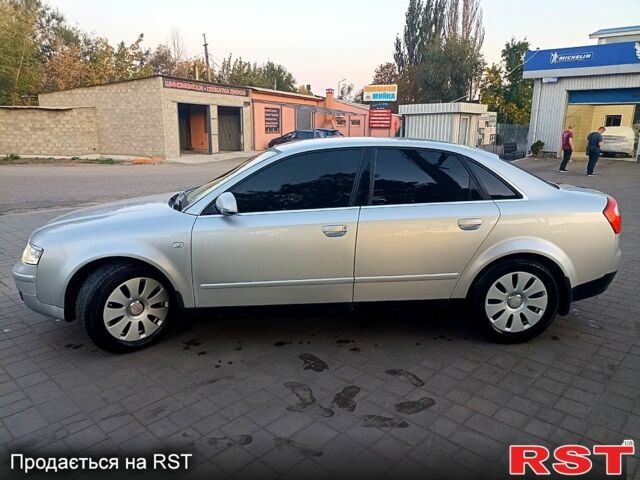 Ауди А4, объемом двигателя 2 л и пробегом 217 тыс. км за 5500 $, фото 6 на Automoto.ua