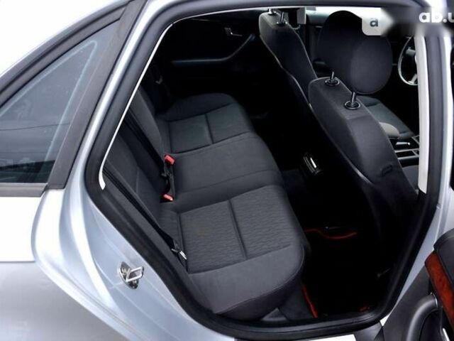 Ауди А4, объемом двигателя 2 л и пробегом 300 тыс. км за 6600 $, фото 14 на Automoto.ua