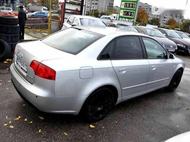 Ауди А4, объемом двигателя 2 л и пробегом 300 тыс. км за 6600 $, фото 9 на Automoto.ua