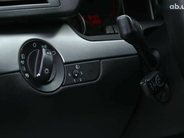 Ауди А4, объемом двигателя 1.6 л и пробегом 246 тыс. км за 6500 $, фото 18 на Automoto.ua