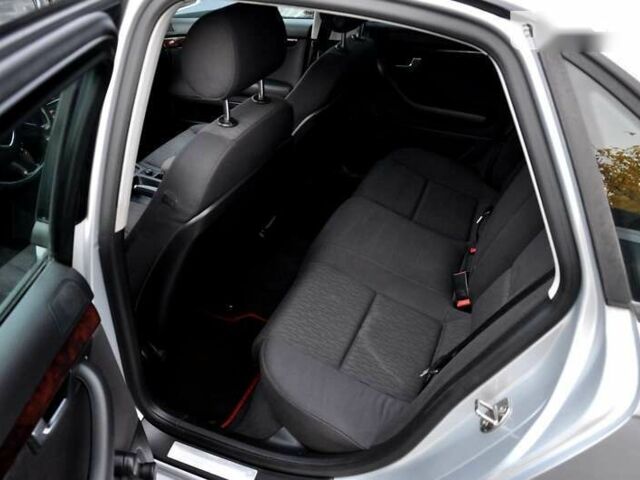 Ауди А4, объемом двигателя 2 л и пробегом 300 тыс. км за 6600 $, фото 19 на Automoto.ua