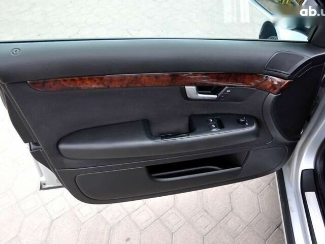 Ауді А4, об'ємом двигуна 2 л та пробігом 260 тис. км за 5999 $, фото 28 на Automoto.ua