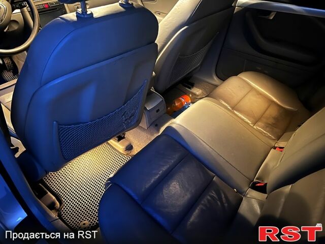 Ауді А4, об'ємом двигуна 2 л та пробігом 220 тис. км за 4200 $, фото 4 на Automoto.ua