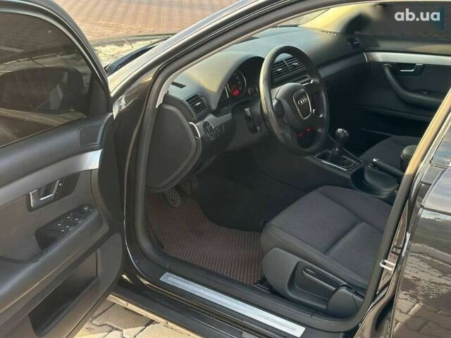 Ауді А4, об'ємом двигуна 1.6 л та пробігом 207 тис. км за 6450 $, фото 28 на Automoto.ua
