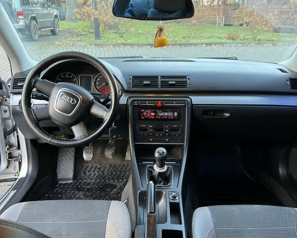 Ауді А4, об'ємом двигуна 1.6 л та пробігом 313 тис. км за 6000 $, фото 22 на Automoto.ua