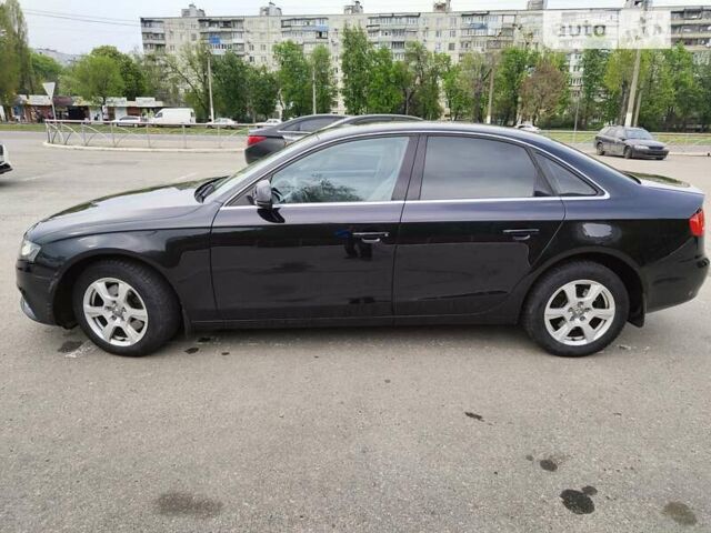 Ауди А4, объемом двигателя 1.8 л и пробегом 250 тыс. км за 8400 $, фото 4 на Automoto.ua