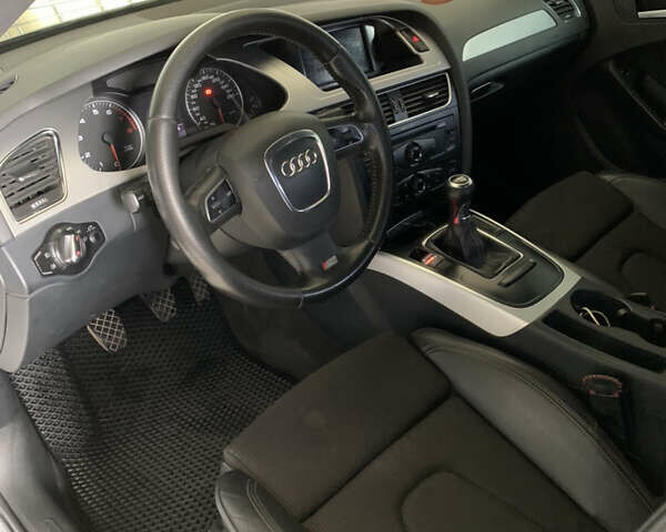 Ауди А4, объемом двигателя 2 л и пробегом 292 тыс. км за 7800 $, фото 10 на Automoto.ua