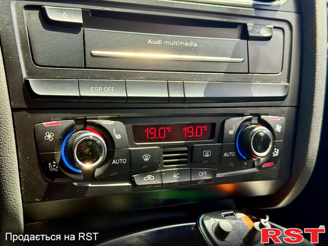 Ауді А4, об'ємом двигуна 2 л та пробігом 129 тис. км за 10500 $, фото 11 на Automoto.ua