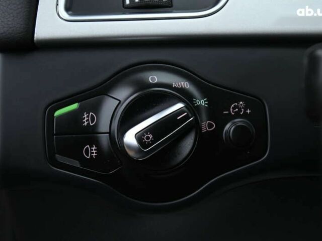 Ауді А4, об'ємом двигуна 2 л та пробігом 240 тис. км за 9350 $, фото 23 на Automoto.ua