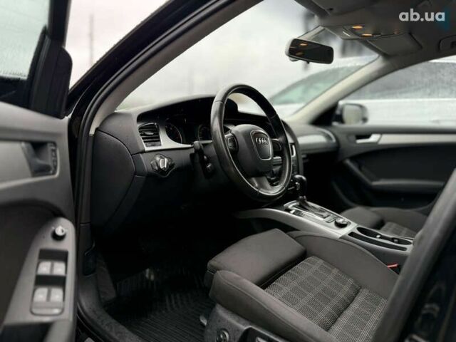Ауди А4, объемом двигателя 2 л и пробегом 236 тыс. км за 9444 $, фото 7 на Automoto.ua