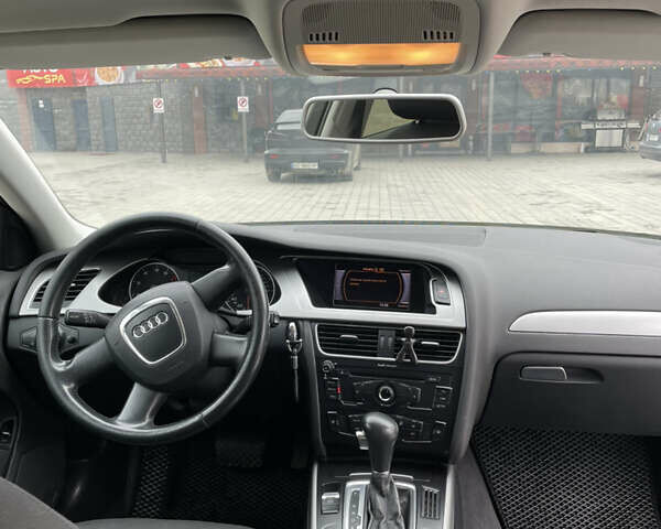 Ауди А4, объемом двигателя 1.8 л и пробегом 145 тыс. км за 10500 $, фото 24 на Automoto.ua
