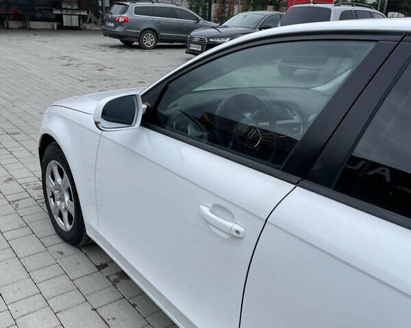 Ауди А4, объемом двигателя 1.8 л и пробегом 145 тыс. км за 10500 $, фото 9 на Automoto.ua