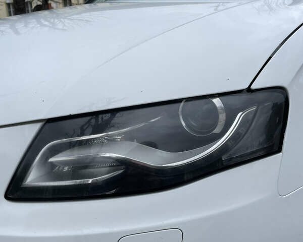 Ауди А4, объемом двигателя 1.8 л и пробегом 145 тыс. км за 10500 $, фото 39 на Automoto.ua