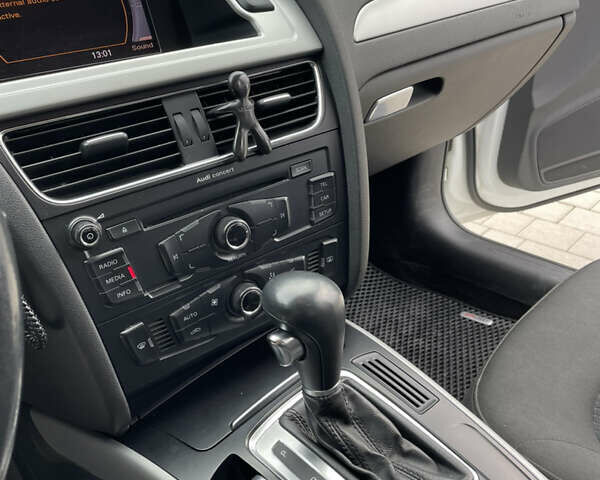 Ауди А4, объемом двигателя 1.8 л и пробегом 145 тыс. км за 10500 $, фото 32 на Automoto.ua