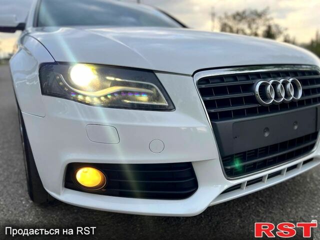 Ауди А4, объемом двигателя 2 л и пробегом 212 тыс. км за 9800 $, фото 1 на Automoto.ua