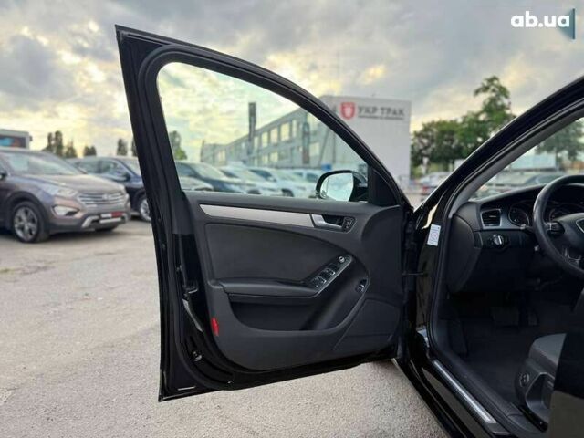 Ауді А4, об'ємом двигуна 2 л та пробігом 248 тис. км за 11490 $, фото 23 на Automoto.ua