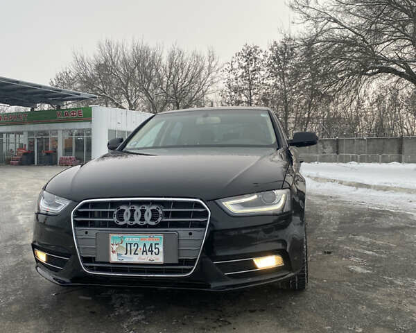 Ауді А4, об'ємом двигуна 1.98 л та пробігом 151 тис. км за 12800 $, фото 2 на Automoto.ua