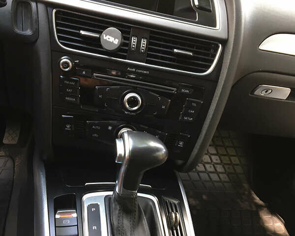 Ауди А4, объемом двигателя 1.98 л и пробегом 242 тыс. км за 11299 $, фото 7 на Automoto.ua