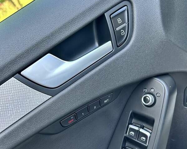 Ауді А4, об'ємом двигуна 2 л та пробігом 200 тис. км за 10500 $, фото 13 на Automoto.ua