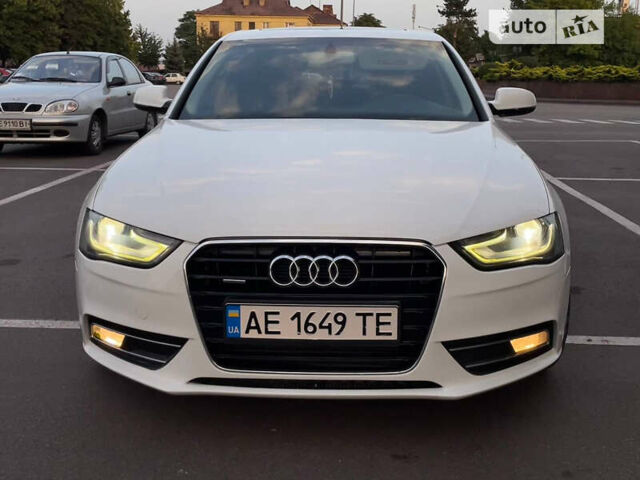 Ауди А4, объемом двигателя 0 л и пробегом 200 тыс. км за 13500 $, фото 5 на Automoto.ua