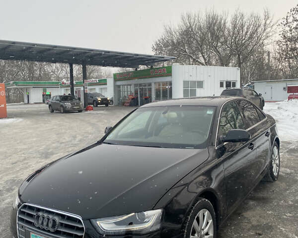 Ауді А4, об'ємом двигуна 1.98 л та пробігом 151 тис. км за 12800 $, фото 4 на Automoto.ua