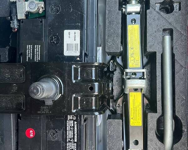 Ауди А4, объемом двигателя 1.98 л и пробегом 279 тыс. км за 10500 $, фото 19 на Automoto.ua