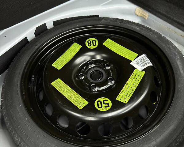 Ауди А4, объемом двигателя 2 л и пробегом 207 тыс. км за 12300 $, фото 17 на Automoto.ua