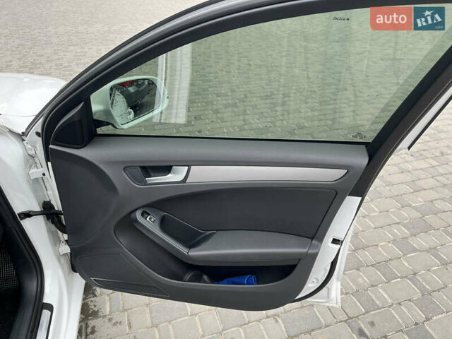 Ауди А4, объемом двигателя 2 л и пробегом 148 тыс. км за 16300 $, фото 24 на Automoto.ua