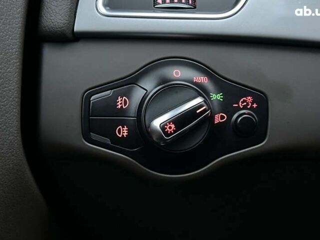 Ауді А4, об'ємом двигуна 2 л та пробігом 155 тис. км за 14650 $, фото 13 на Automoto.ua