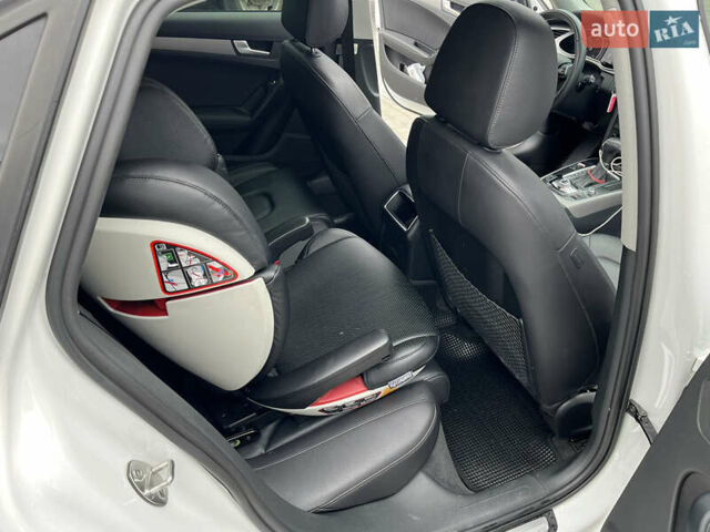 Ауди А4, объемом двигателя 2 л и пробегом 148 тыс. км за 16300 $, фото 23 на Automoto.ua