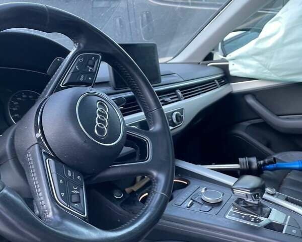 Ауди А4, объемом двигателя 2 л и пробегом 169 тыс. км за 7500 $, фото 2 на Automoto.ua