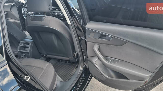 Ауди А4, объемом двигателя 1.4 л и пробегом 78 тыс. км за 18500 $, фото 12 на Automoto.ua