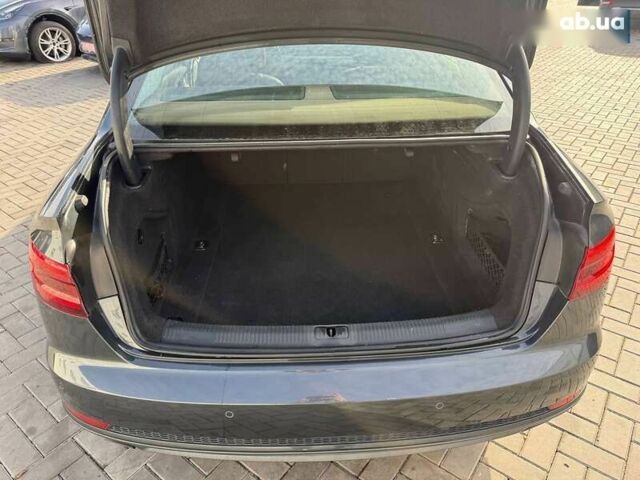 Ауді А4, об'ємом двигуна 0 л та пробігом 241 тис. км за 13800 $, фото 13 на Automoto.ua